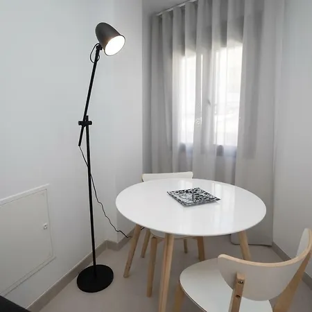 Mombasa 1 Planta Апартаменти