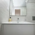 Mombasa 1 Planta * 内尔哈