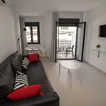 Mombasa 1 Planta 公寓