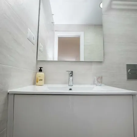 Mombasa 1 Planta * Nerja