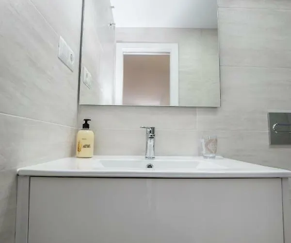 Mombasa 1 Planta * Нерха